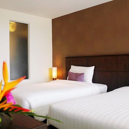 Lub Sbuy House Hotel - Sha Phuket Dış mekan fotoğraf